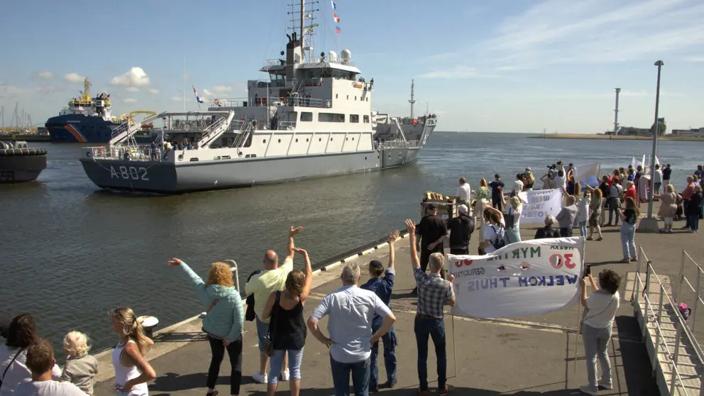 De Snellius komt aan in Den Helder.