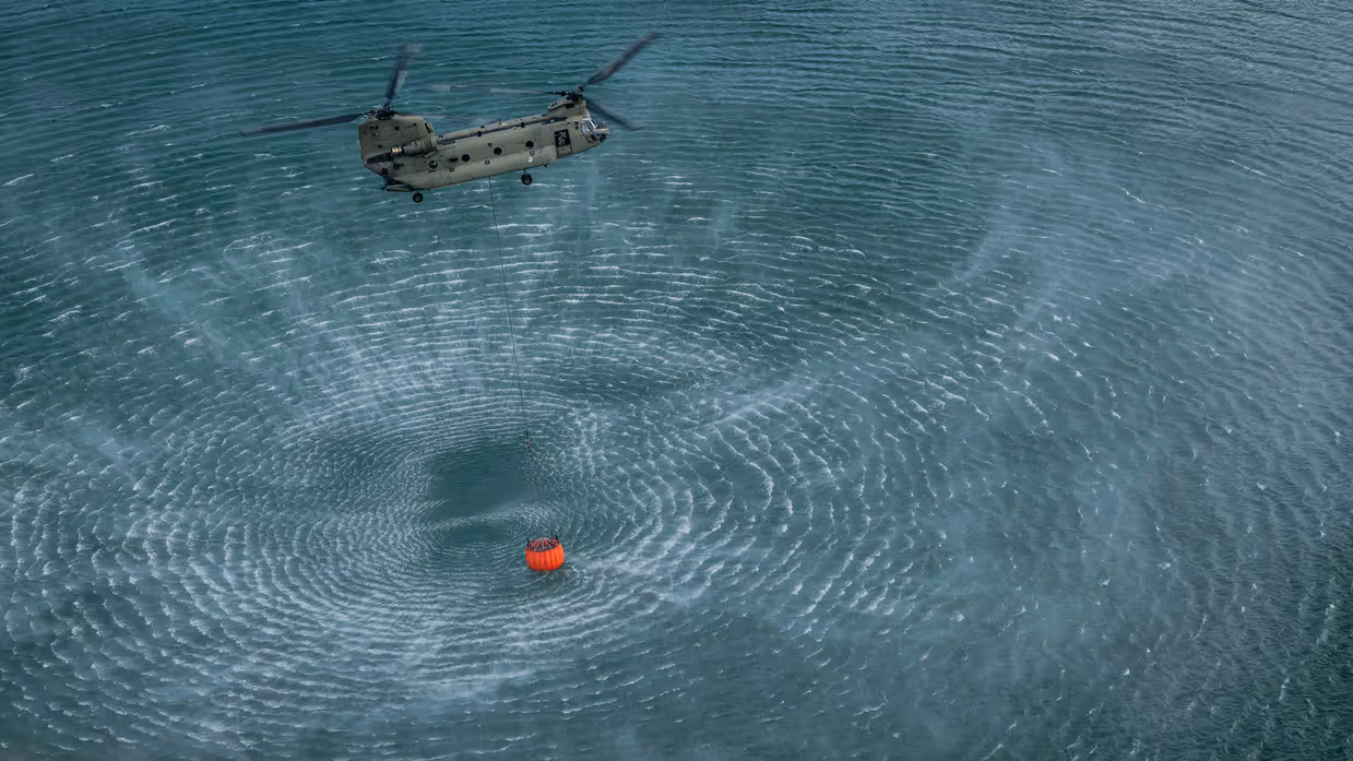 Blushelikopter van boven gezien.