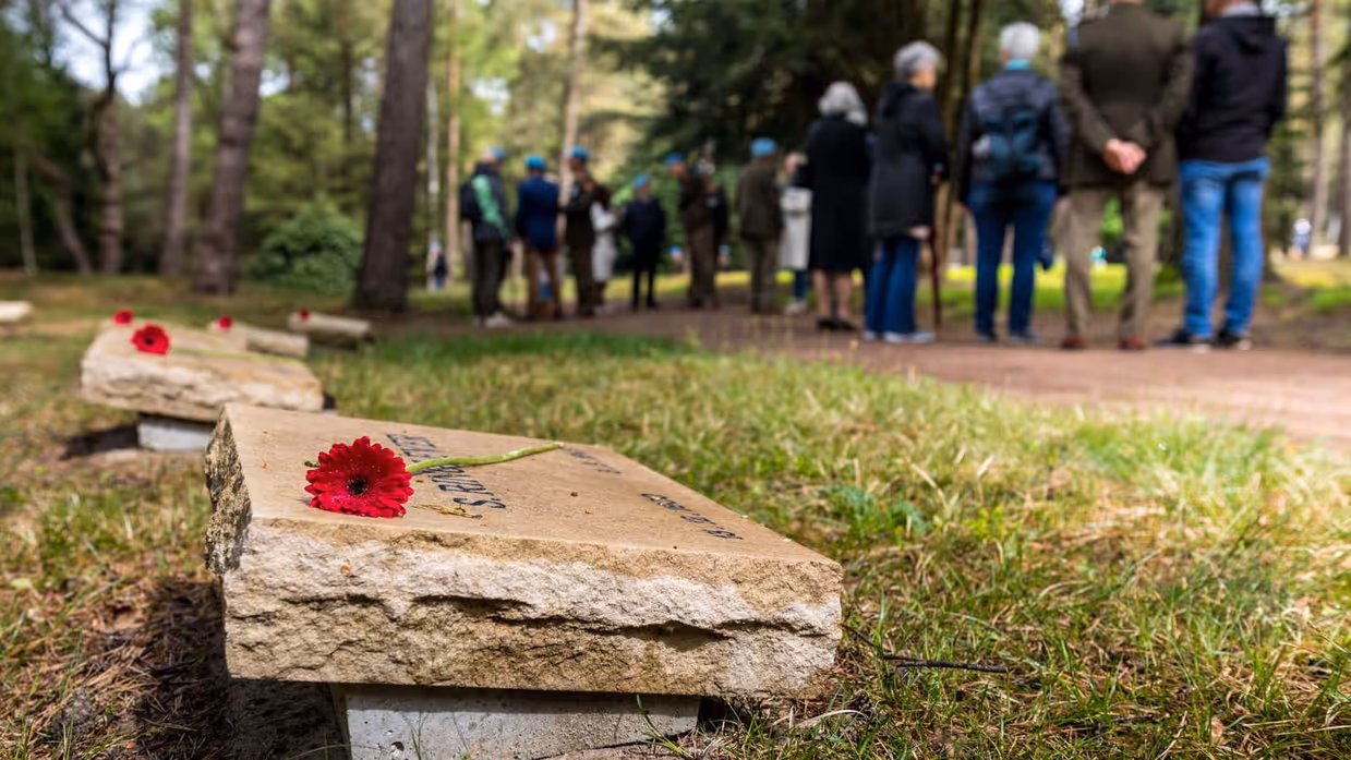 Nationaal Ereveld Loenen.