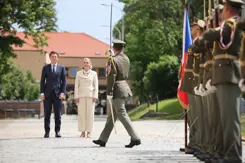 De ministers van Defensie van Nederland en Tsjechie.