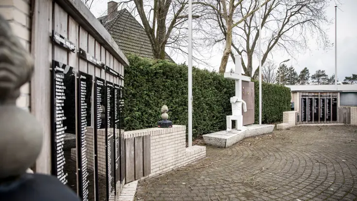 Monument in Schaarsbergen.