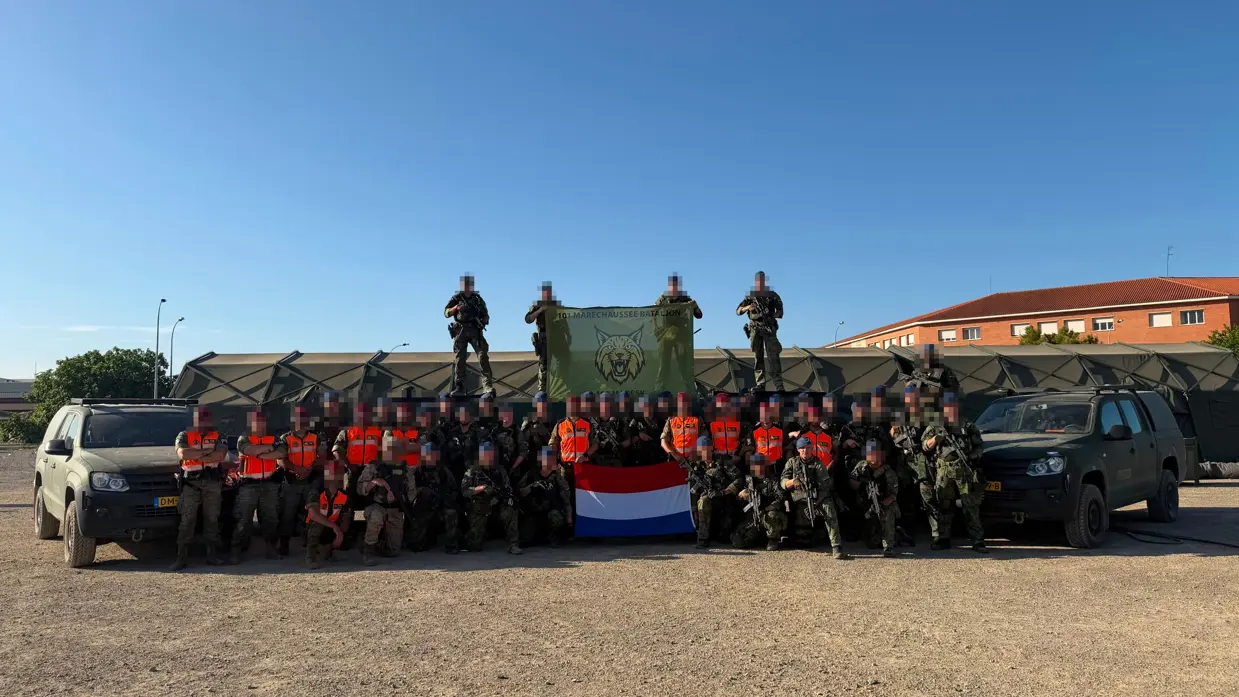  Groepsfoto van peloton 103 Maresk tijdens oefening Angel Guardian in Spanje.