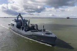 Zr. Ms. Den Helder op volle zee