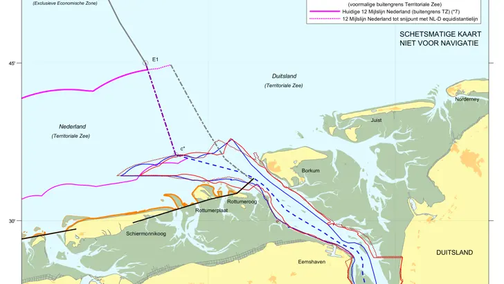 Kaart: zeerechtelijke situatie in de Eems-Dollardgebied 2023. De inhoud van de kaart is te gebruiken door zeevarenden.