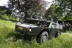 Een militair voertuig.