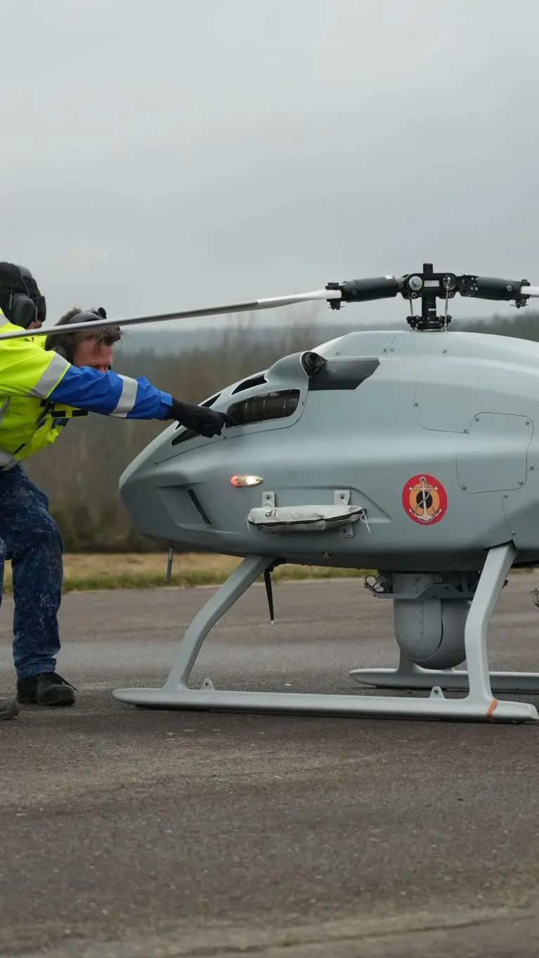 Monteurs checken de Skeldar