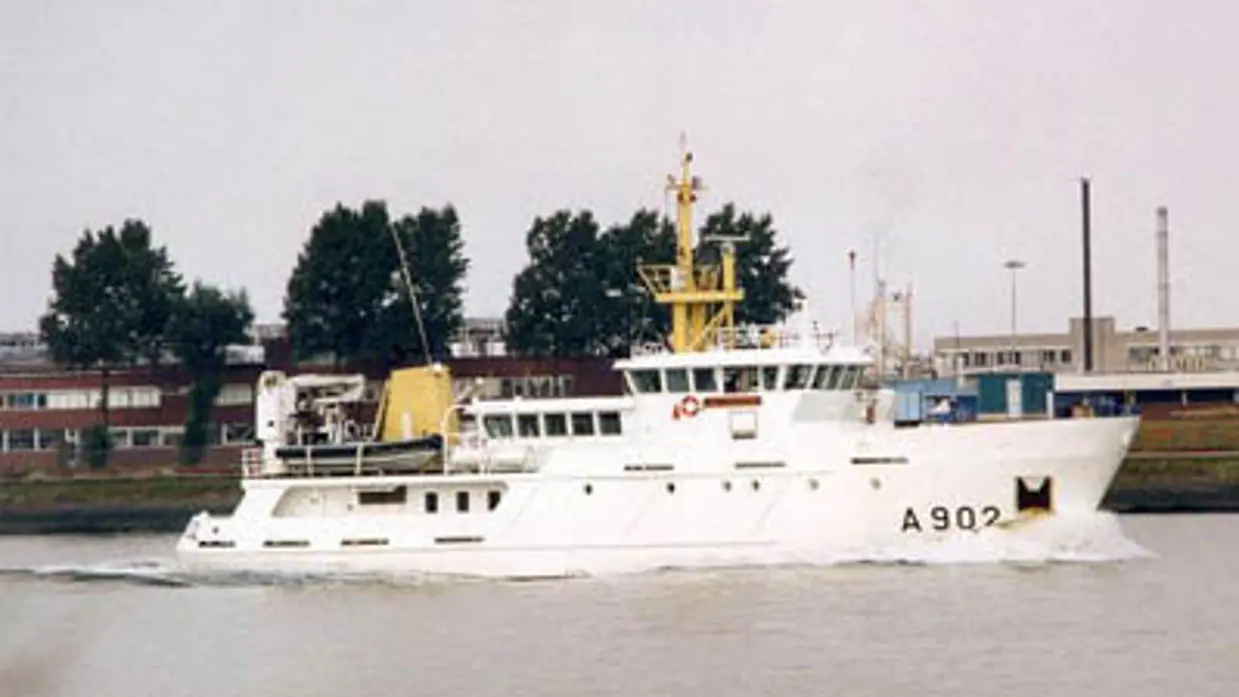 Marineopleidingsvaartuig Van Kinsbergen.