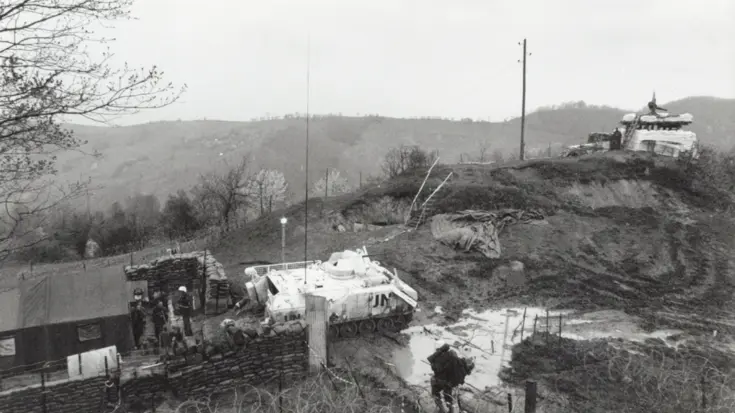 Observatiepost Alfa in de enclave Srebrenica april 1994.