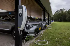 Een elektrische dienstauto.