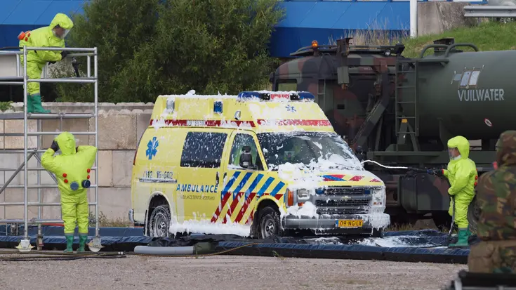 Defensie CBRN Centrum verzorgt opleidingen, trainingen en oefeningen op het gebied van CBRN-verdediging en –ontsmetting, voor Defensie en civiele veiligheidspartners.