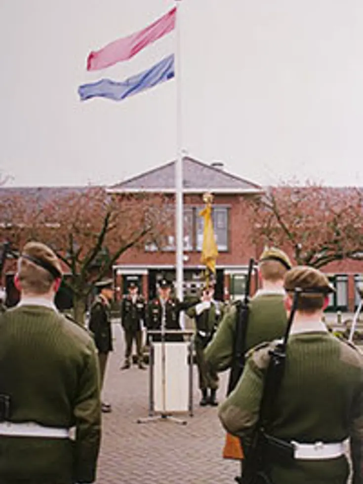 De ingang van de Johannes Postkazerne in Havelte.