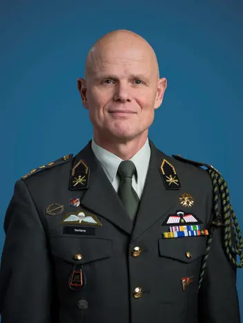 Portret Commandant Landstrijdkrachten luitenant-generaal Jan Swillens