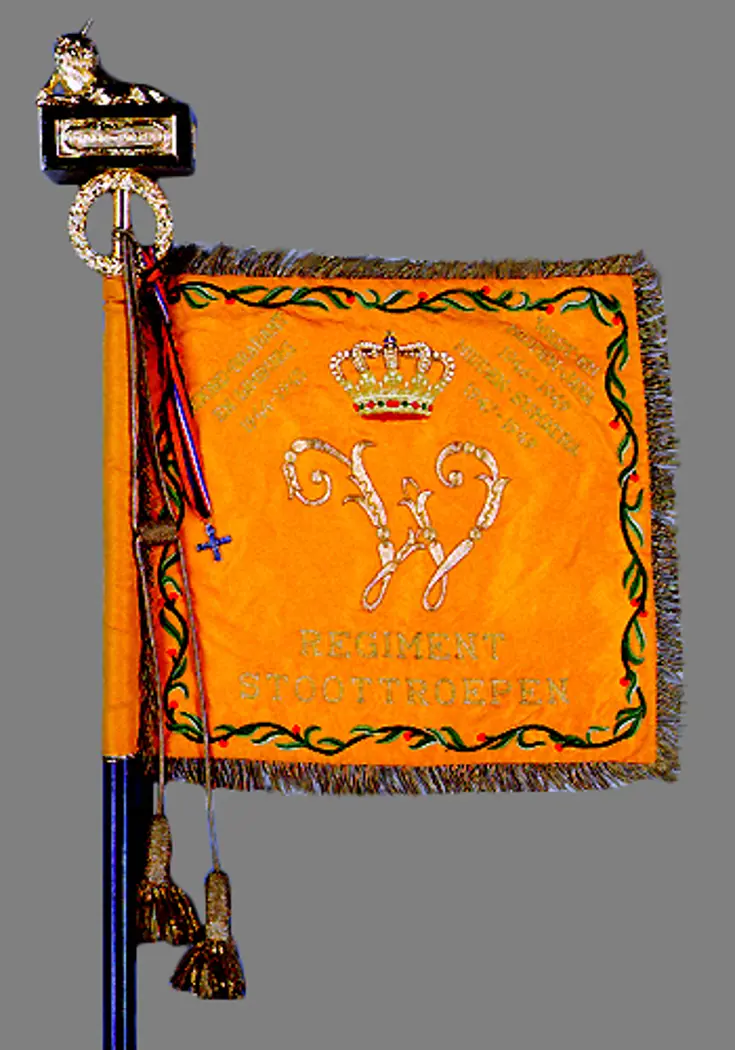 Vaandel Regiment Stoottroepen Prins Bernhard voorkant.