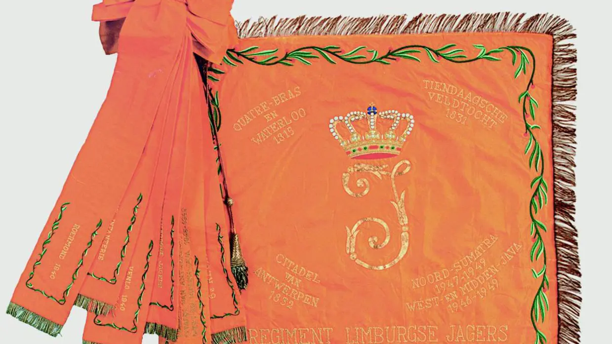 Vaandel van het Regiment Limburgse Jagers.
