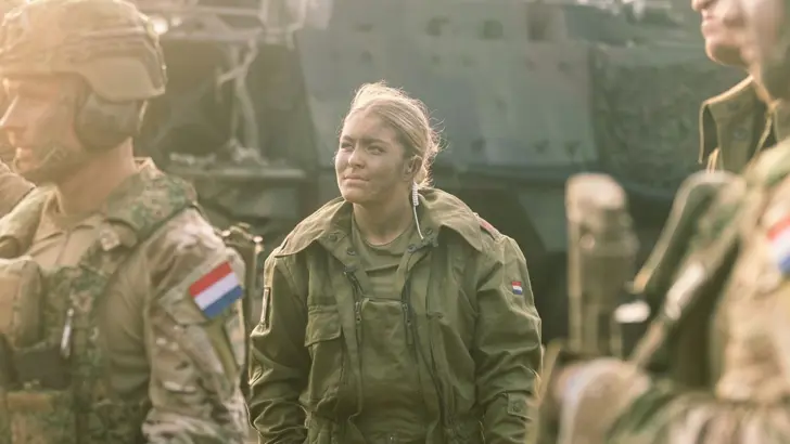 Vrouwelijke militair.